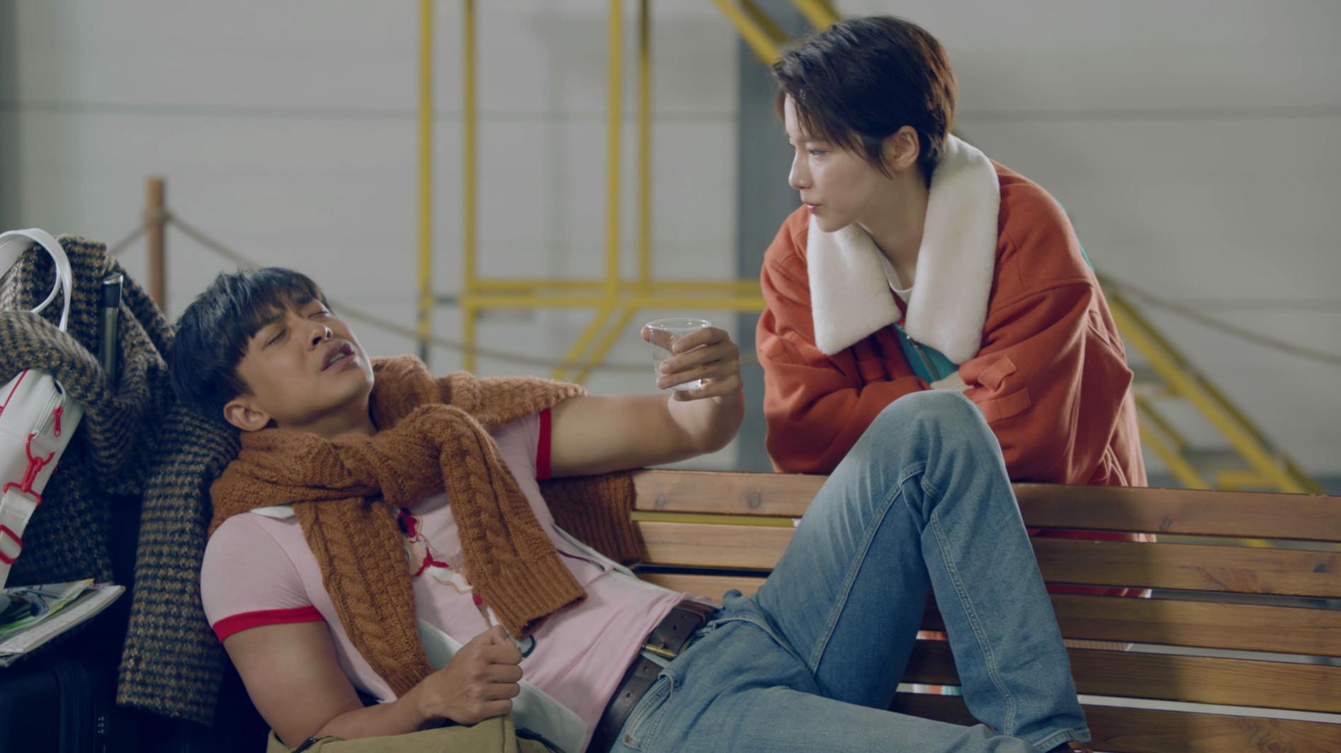 《爱情公寓5》幕后花絮:诸葛大力开挖掘机没有用替身